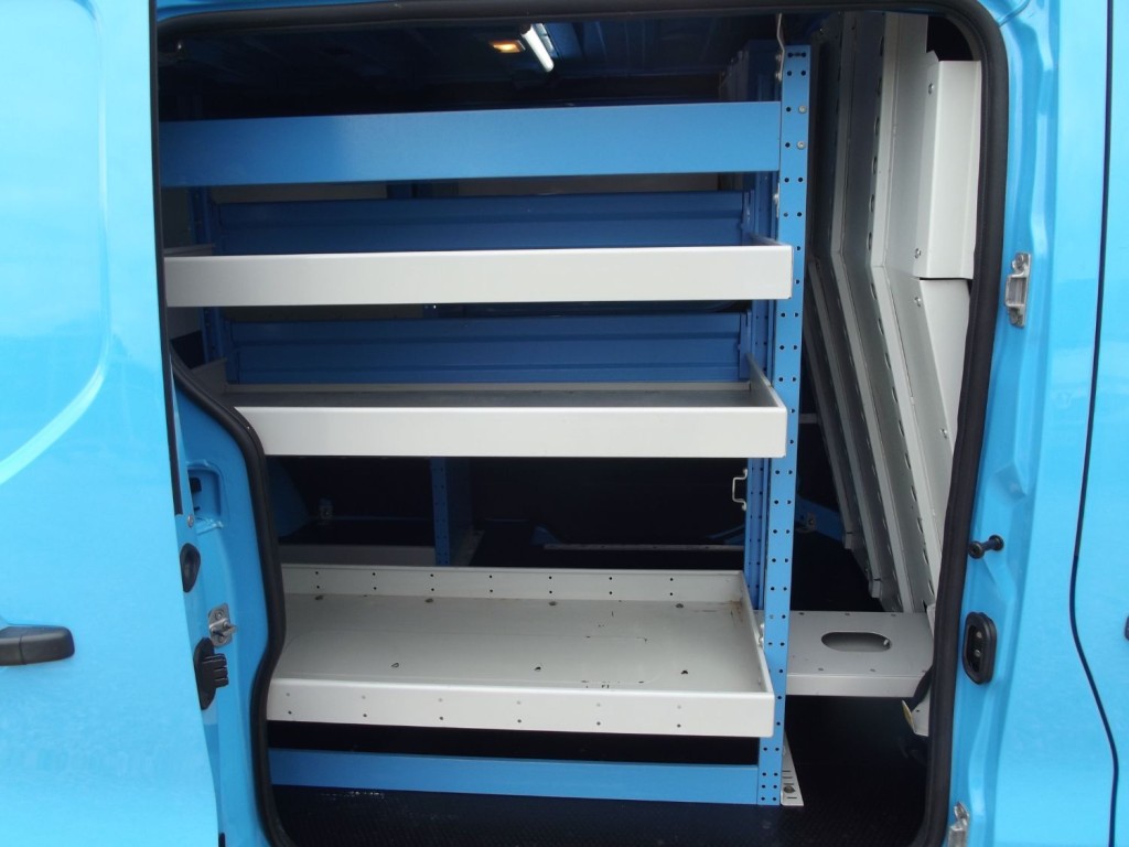 View VAUXHALL VIVARO 2900 L2H1 CDTI PV