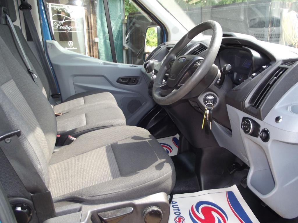 View FORD TRANSIT 350 High Roof panel Van