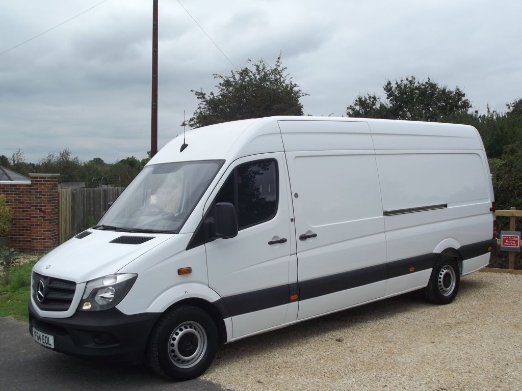 MERCEDES-BENZ SPRINTER