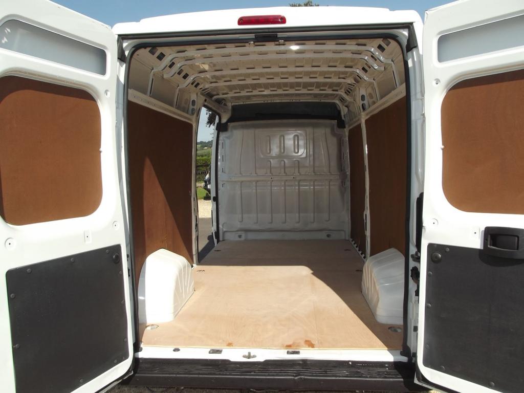 PEUGEOT BOXER