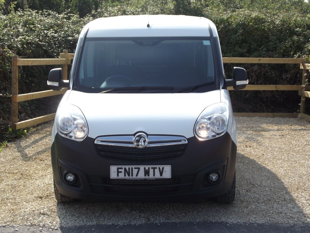 VAUXHALL COMBO