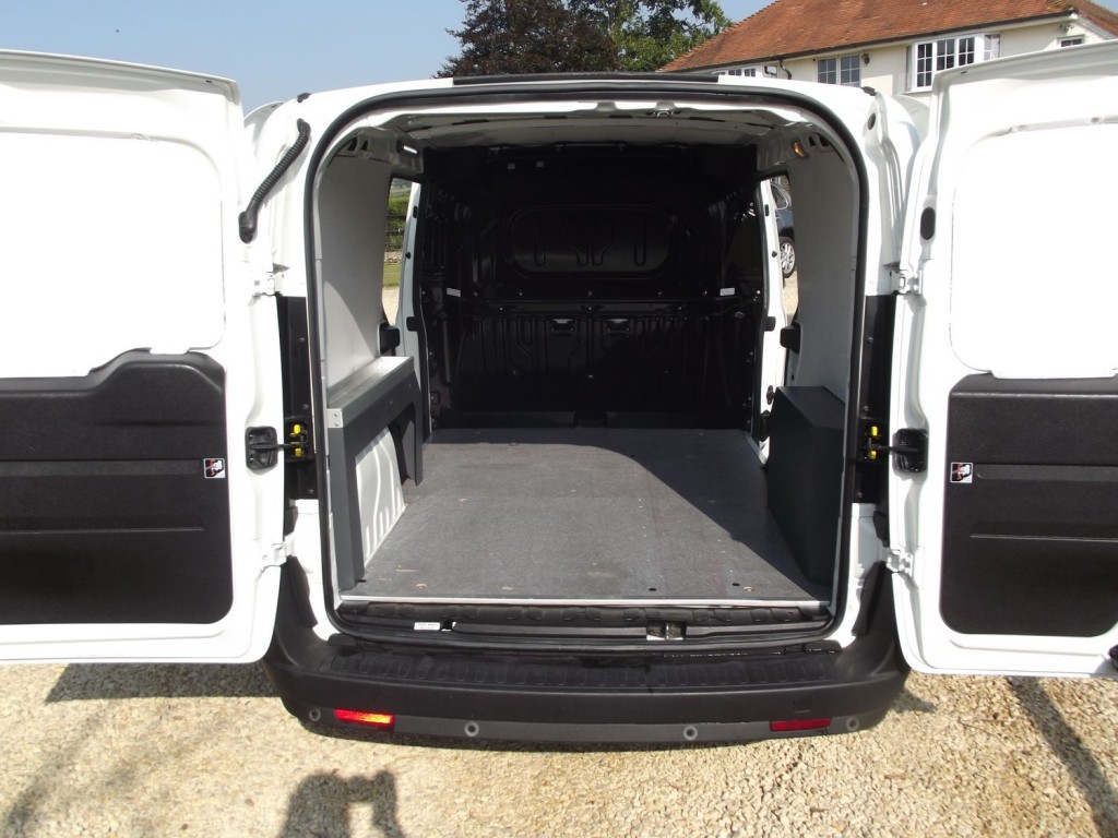 VAUXHALL COMBO