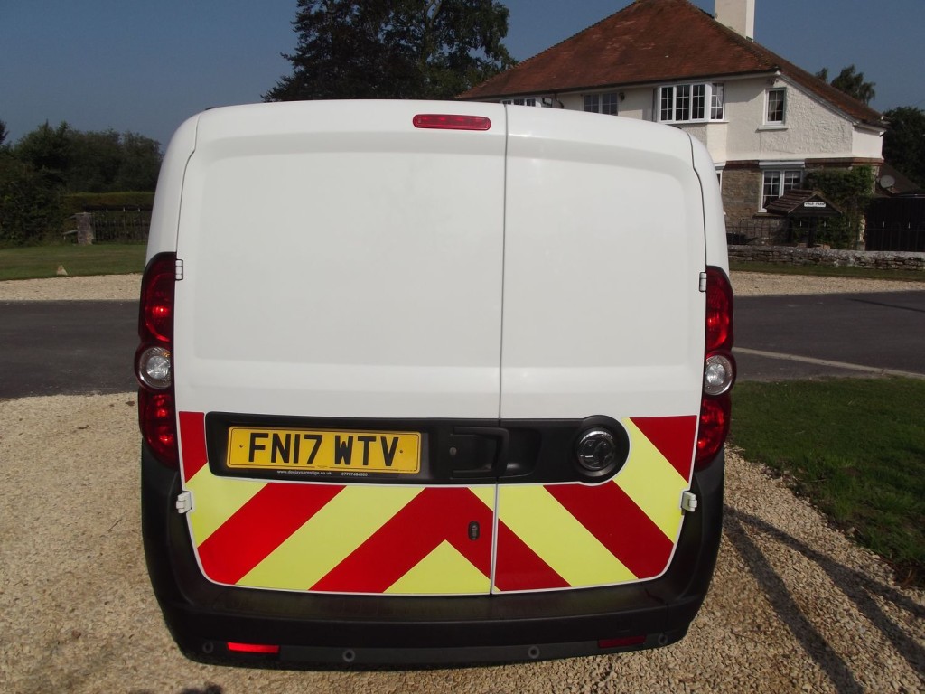 VAUXHALL COMBO