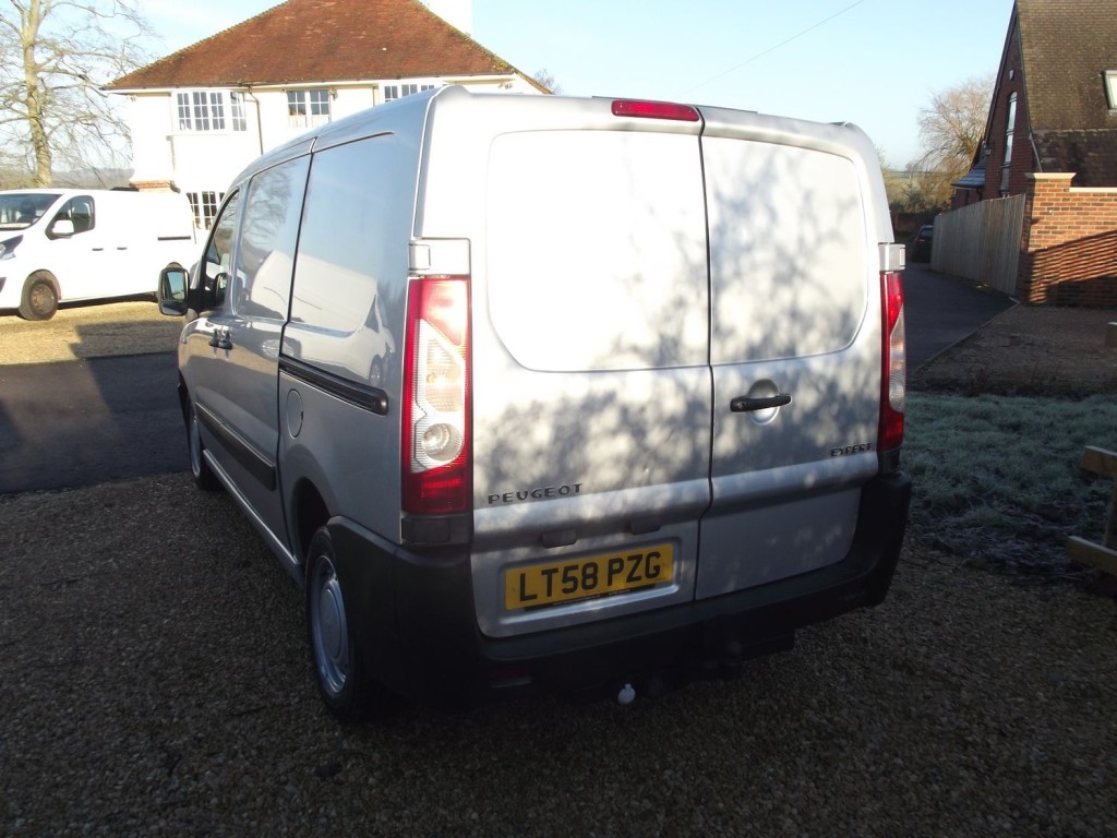 PEUGEOT EXPERT