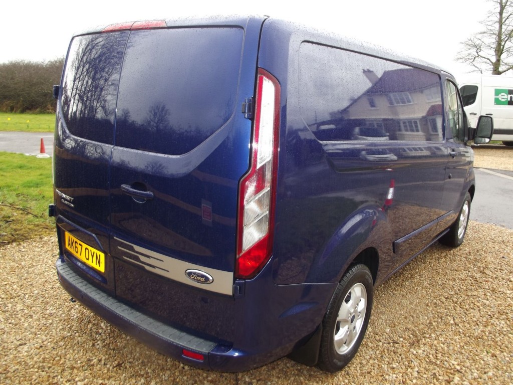 FORD TRANSIT CUSTOM