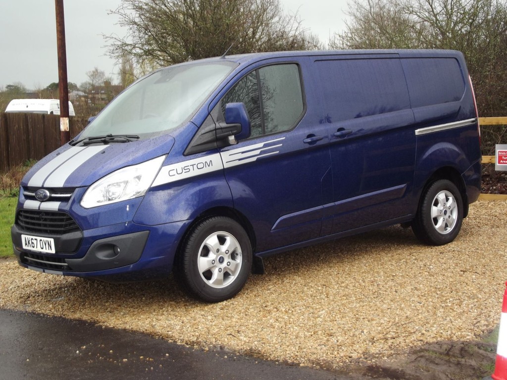 FORD TRANSIT CUSTOM