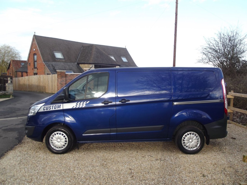 FORD TRANSIT CUSTOM