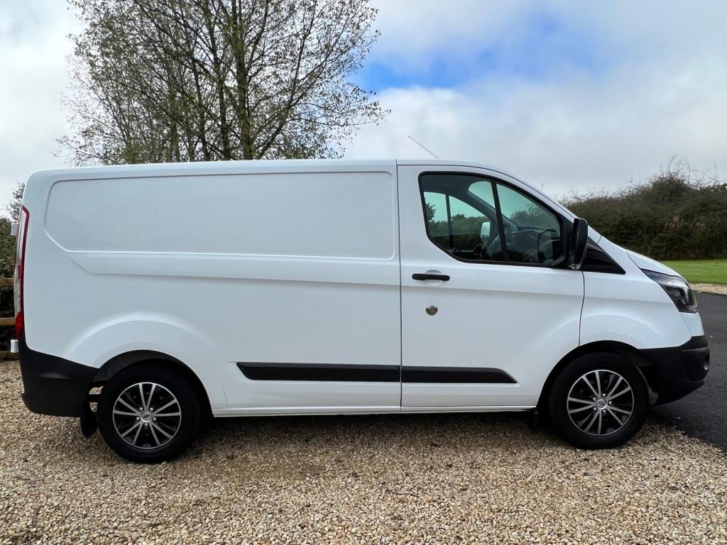 FORD TRANSIT CUSTOM
