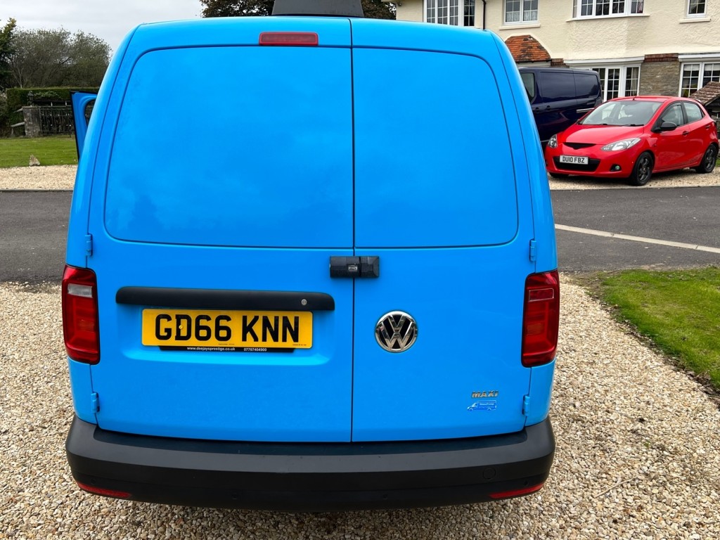 VOLKSWAGEN CADDY MAXI