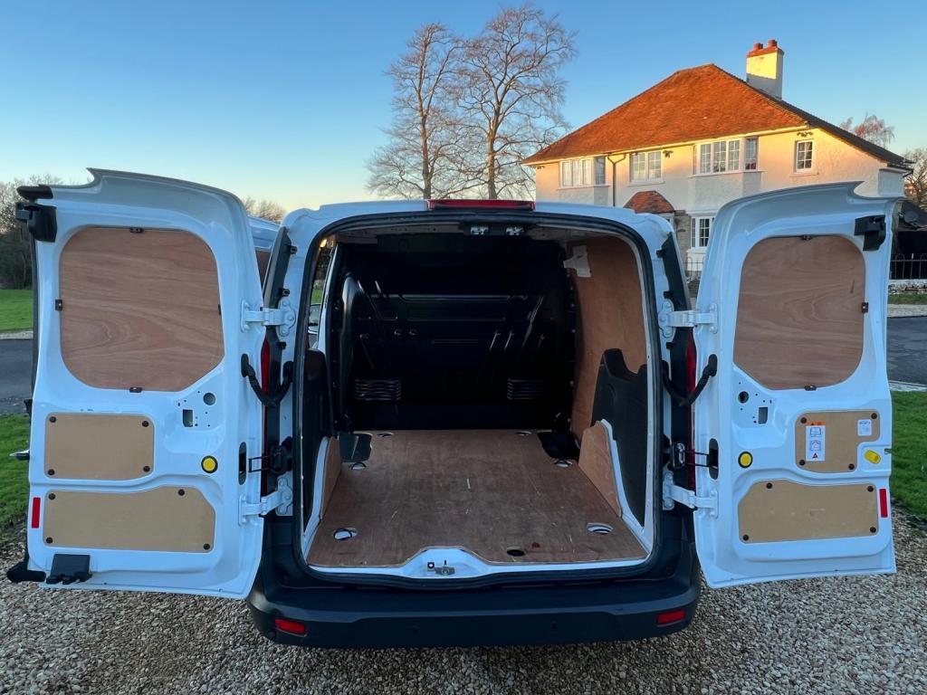 FORD TRANSIT CONNECT