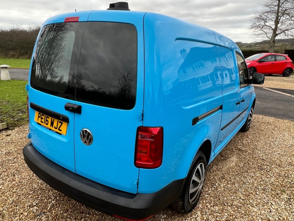VOLKSWAGEN CADDY MAXI