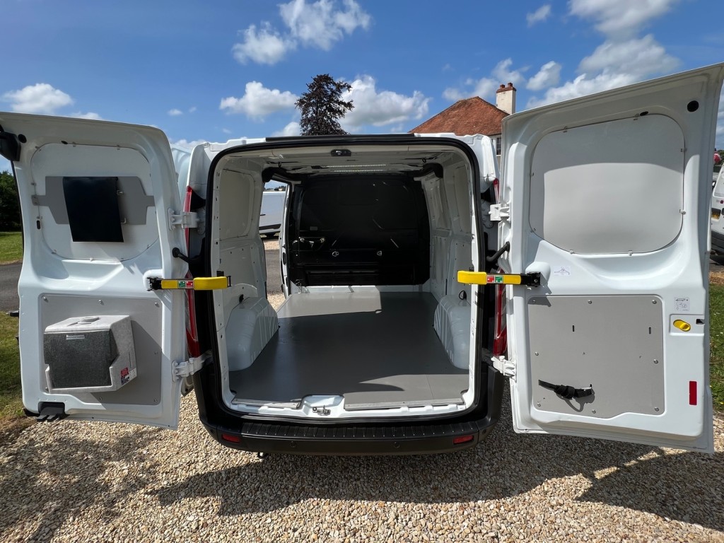 View FORD TRANSIT CUSTOM 290 ECONETIC 2.2  Panel Van