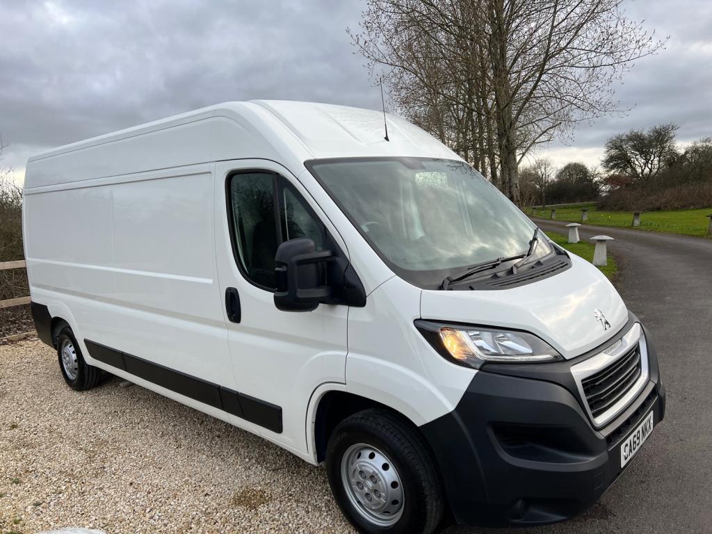 PEUGEOT BOXER