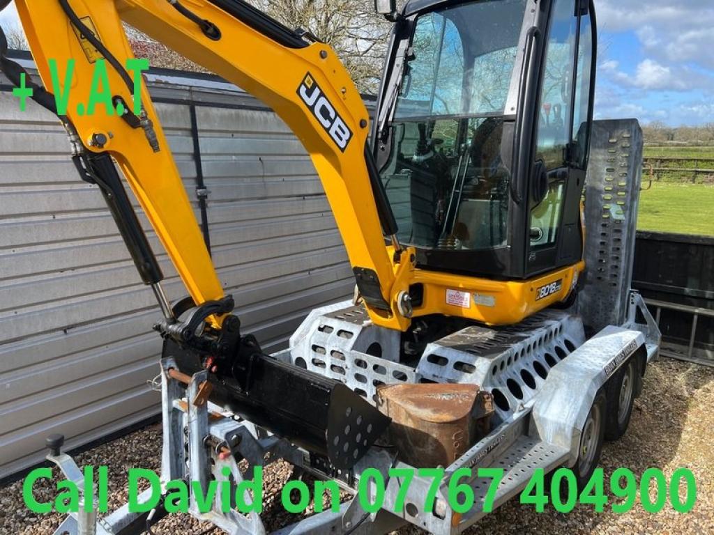 View JCB 4CX JCB 8018 CTC