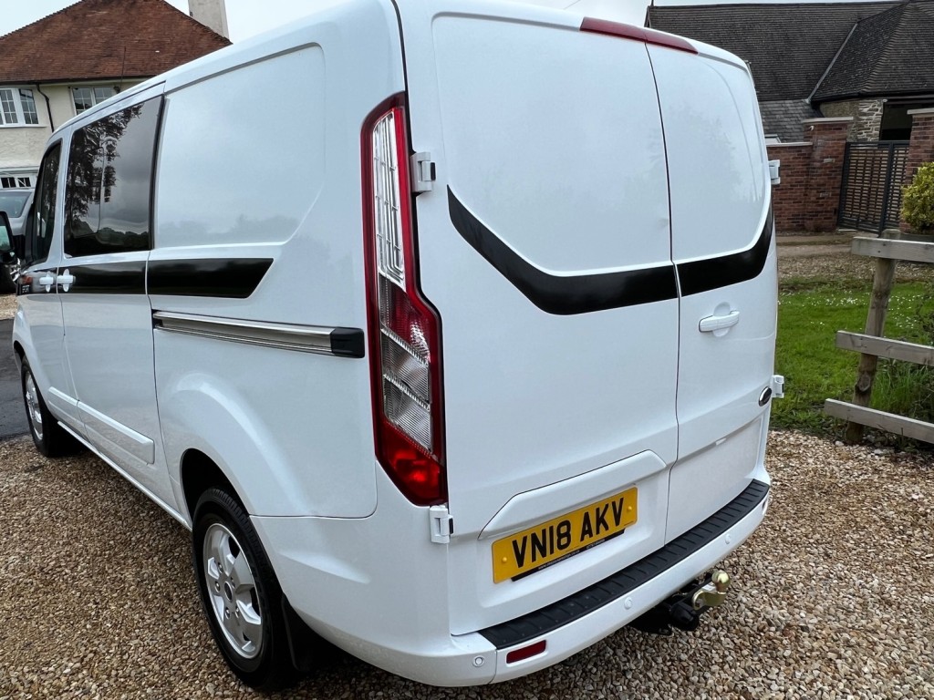 FORD TRANSIT CUSTOM
