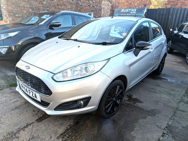 FORD FIESTA