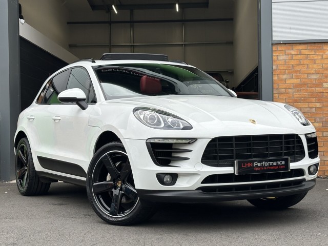 PORSCHE MACAN 3.0 V6 S SUV 5dr Petrol PDK 4WD Euro 6 (s/s) (340 ps) (2015/15)