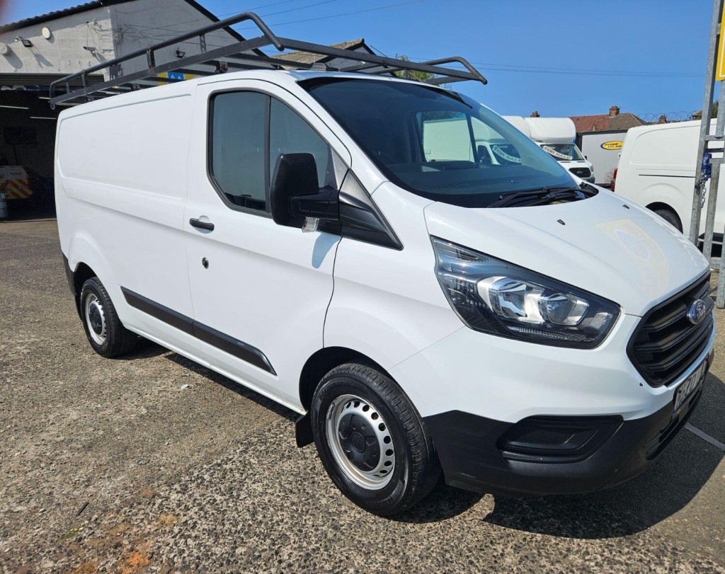 View FORD TRANSIT CUSTOM 2.0 300 EcoBlue Leader