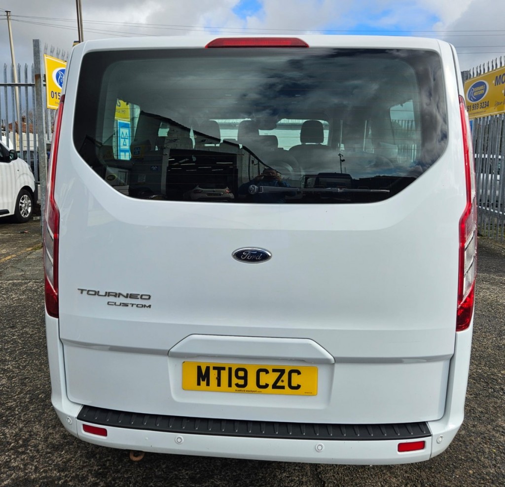 FORD TOURNEO CUSTOM