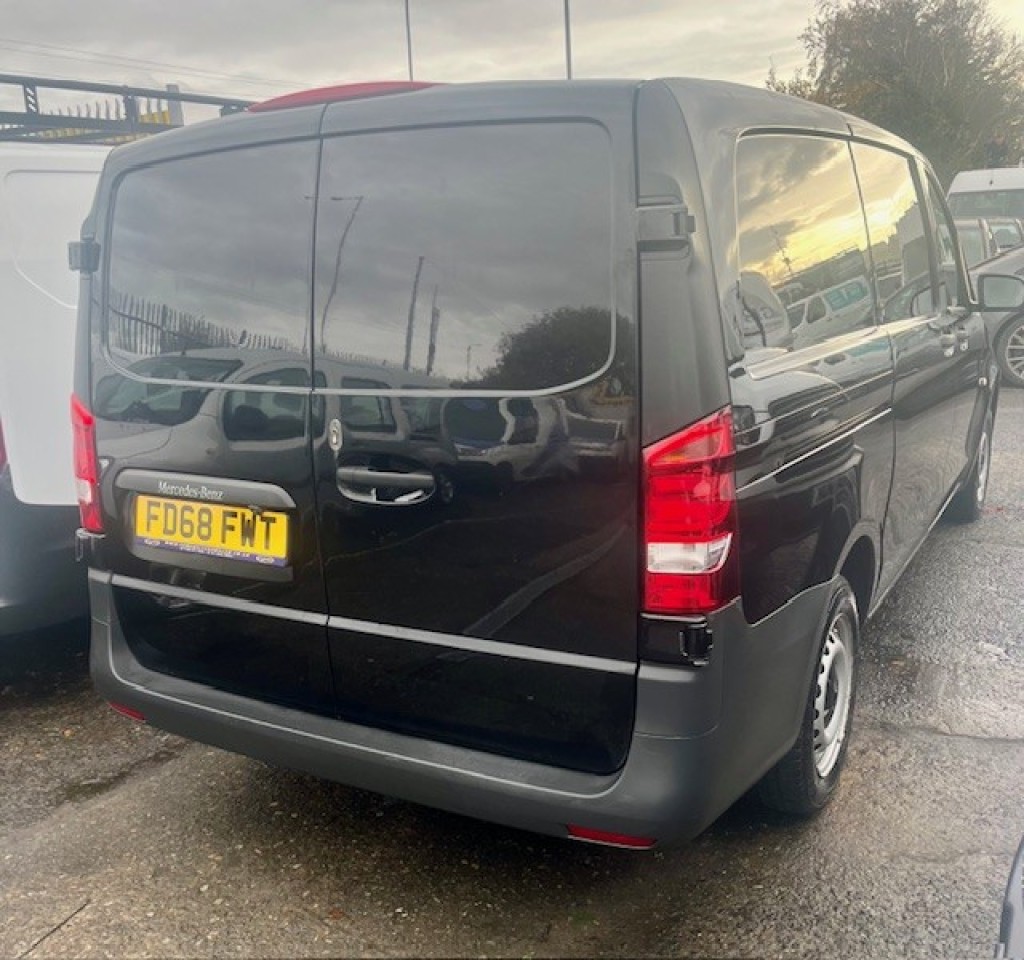 View MERCEDES-BENZ VITO 2.1 114 CDI BlueTEC