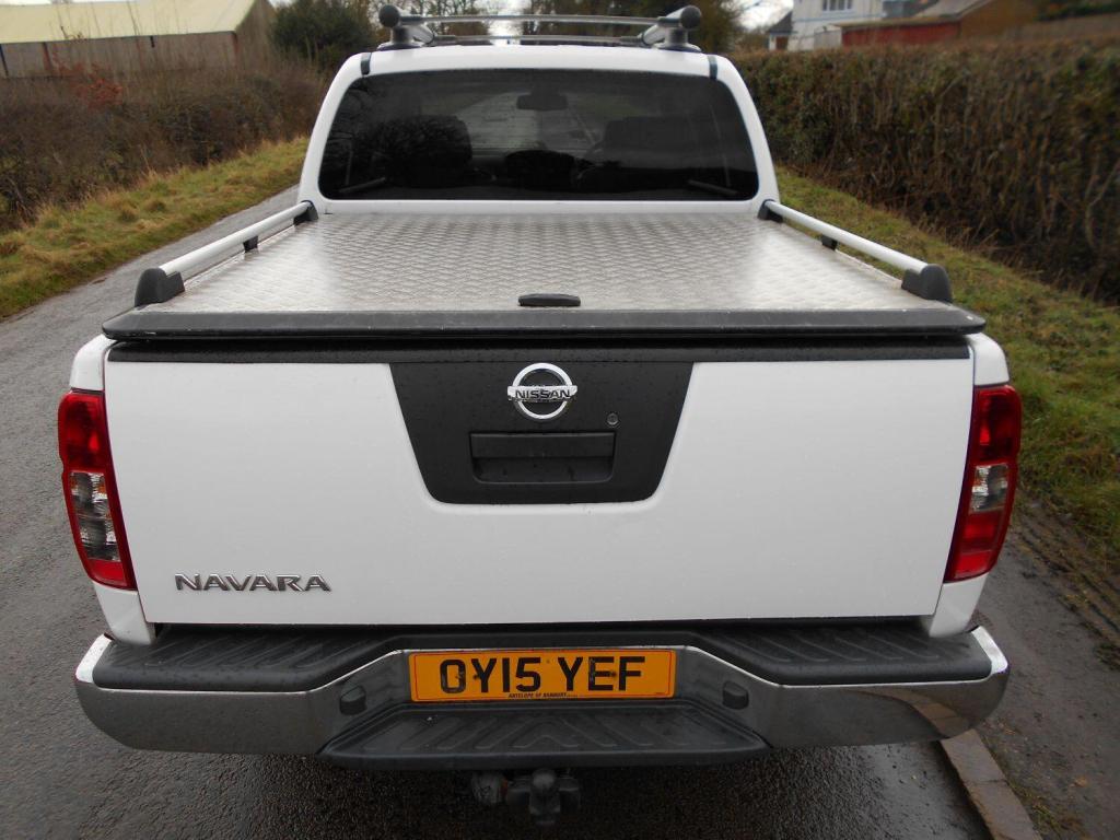 NISSAN NAVARA