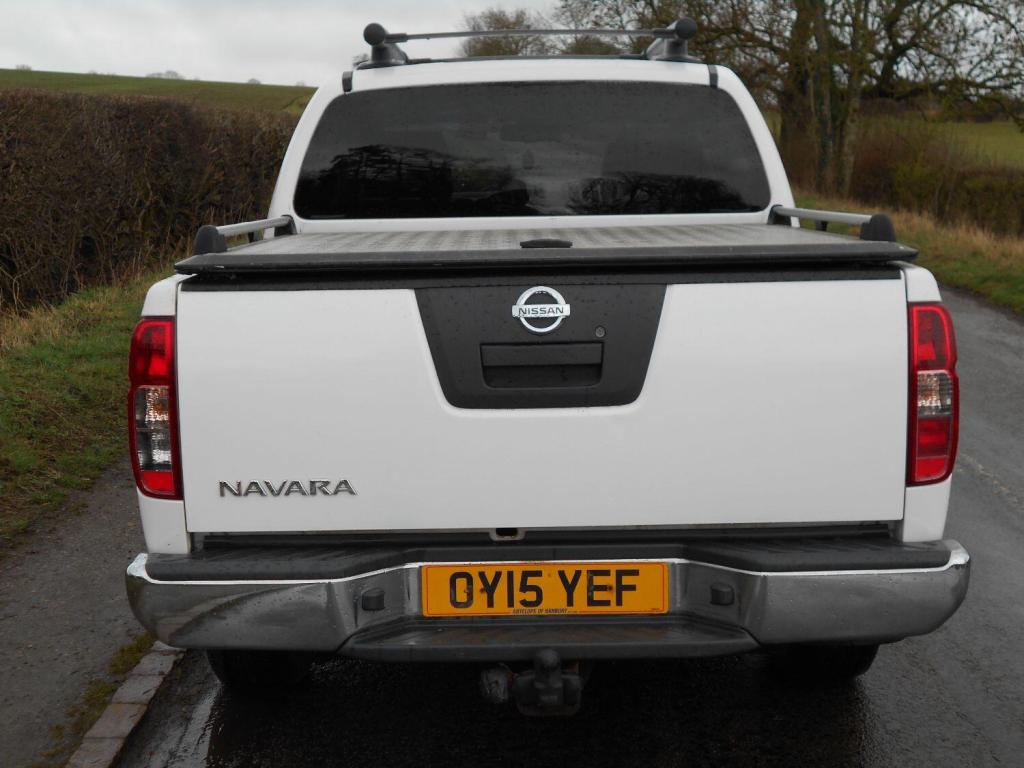NISSAN NAVARA