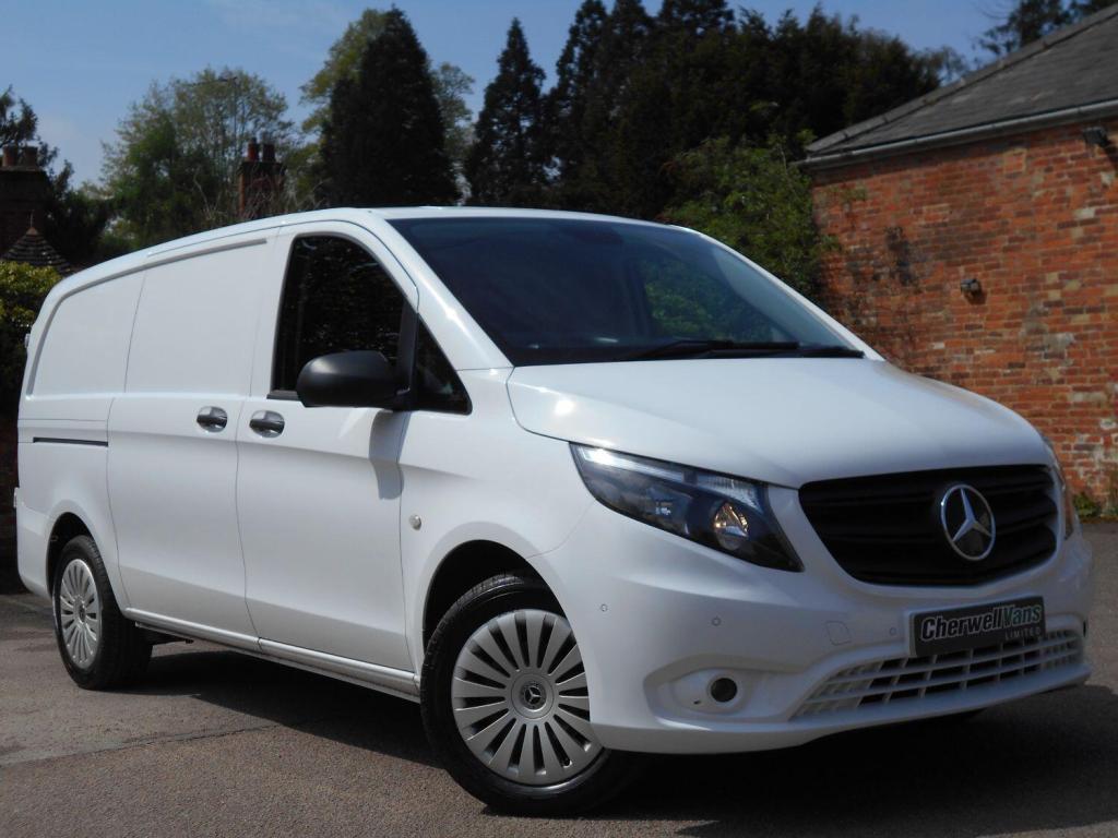 MERCEDES-BENZ VITO