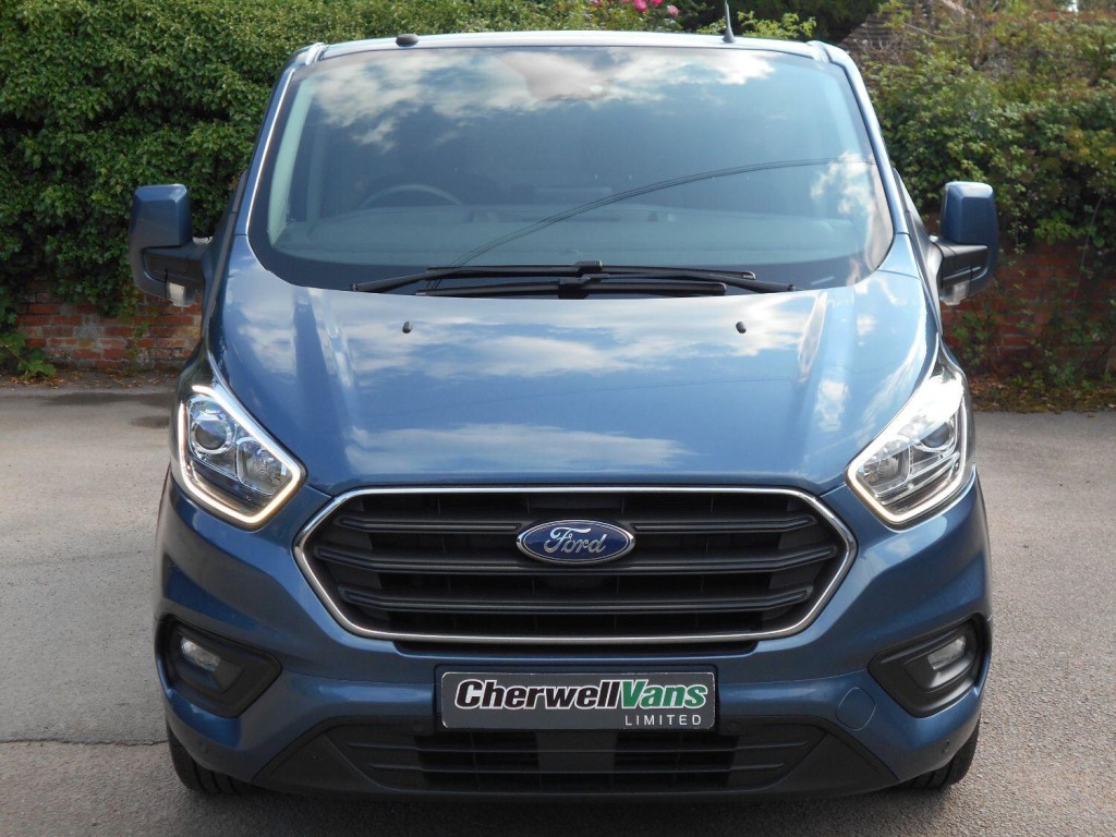 View FORD TRANSIT CUSTOM 2.0 280 EcoBlue Limited SWB L/R *NO VAT* 40,000 MILES