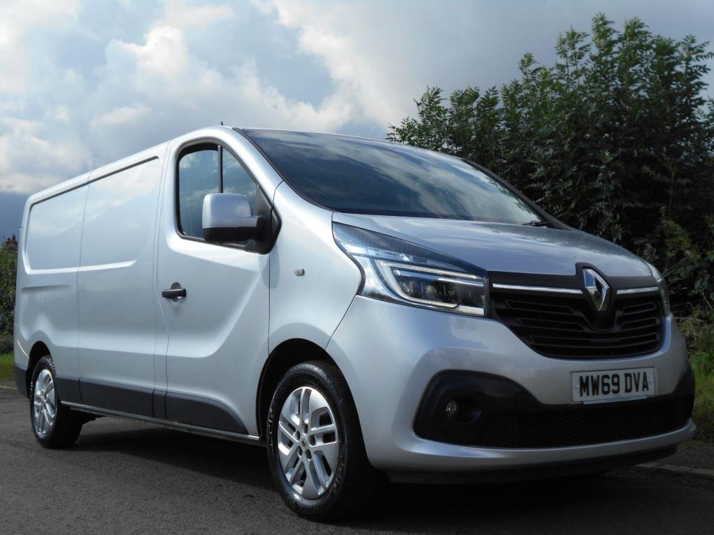 RENAULT TRAFIC
