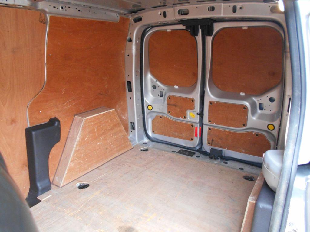 FORD TRANSIT CONNECT