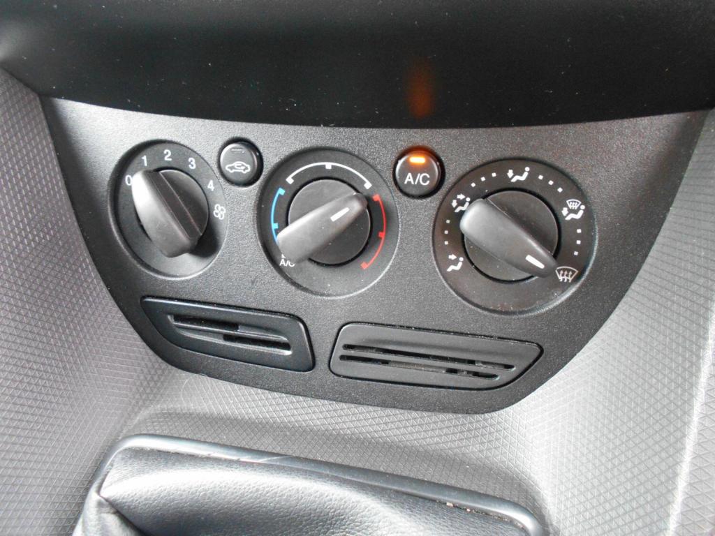 FORD TRANSIT CONNECT