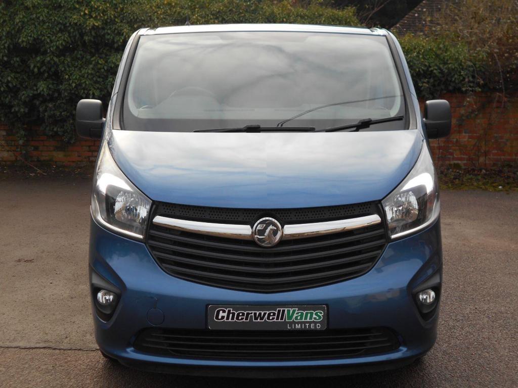 View VAUXHALL VIVARO 1.6 CDTi 2900 BiTurbo ecoTEC Sportive