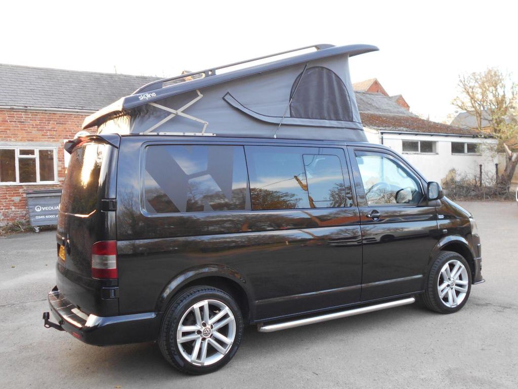 VOLKSWAGEN TRANSPORTER