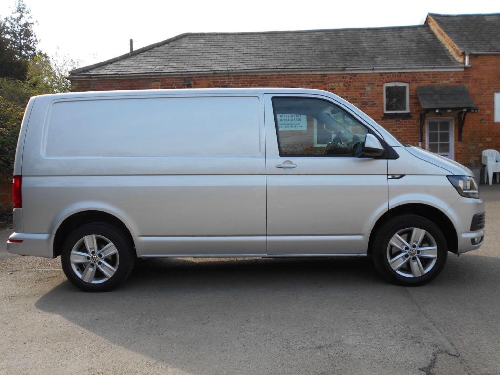 VOLKSWAGEN TRANSPORTER