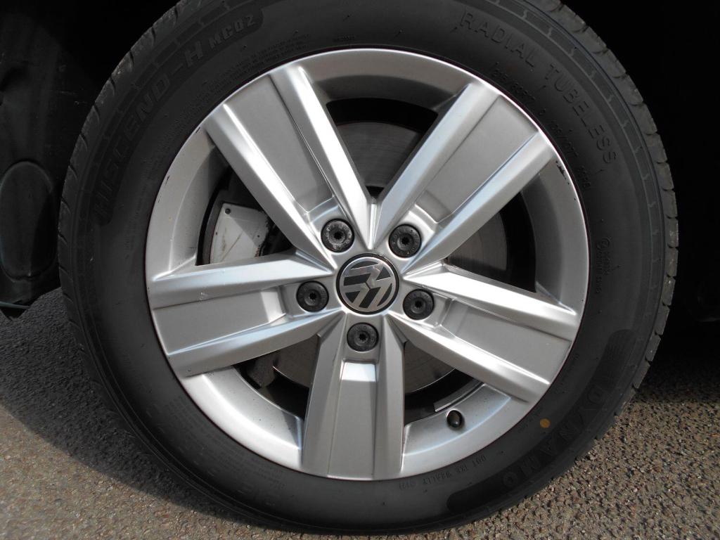 VOLKSWAGEN TRANSPORTER