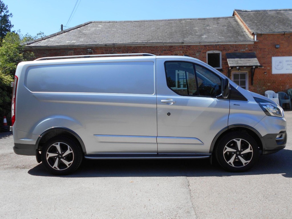 FORD TRANSIT CUSTOM