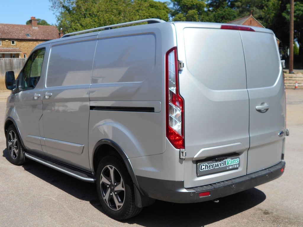 FORD TRANSIT CUSTOM