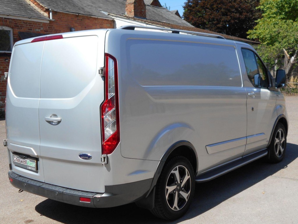 FORD TRANSIT CUSTOM