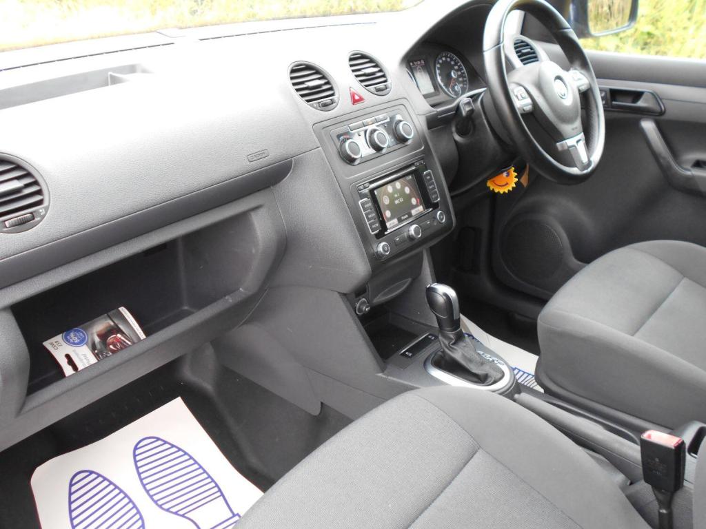 VOLKSWAGEN CADDY MAXI