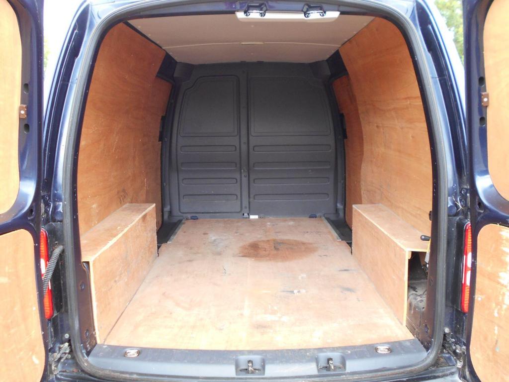 VOLKSWAGEN CADDY MAXI
