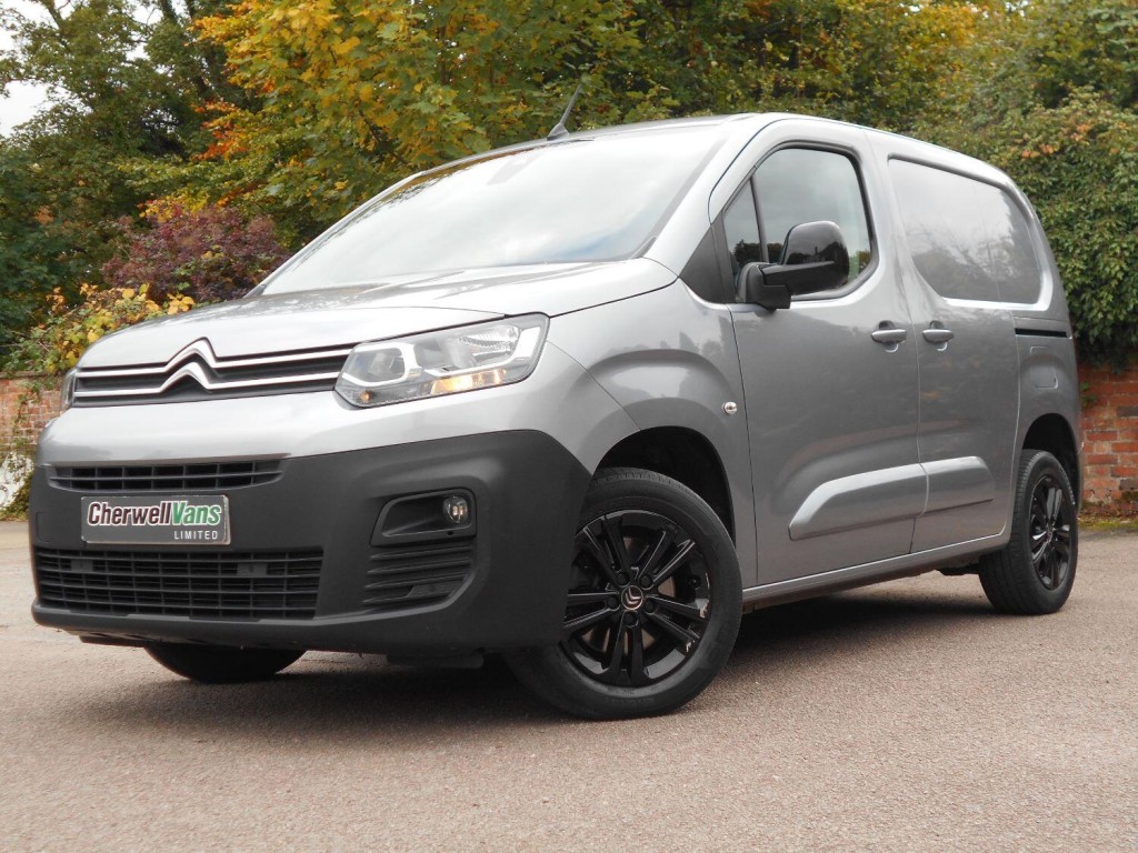 View CITROEN BERLINGO 1.5 BlueHDi 1000 Driver M Euro 6 *NO VAT* SAT NAV