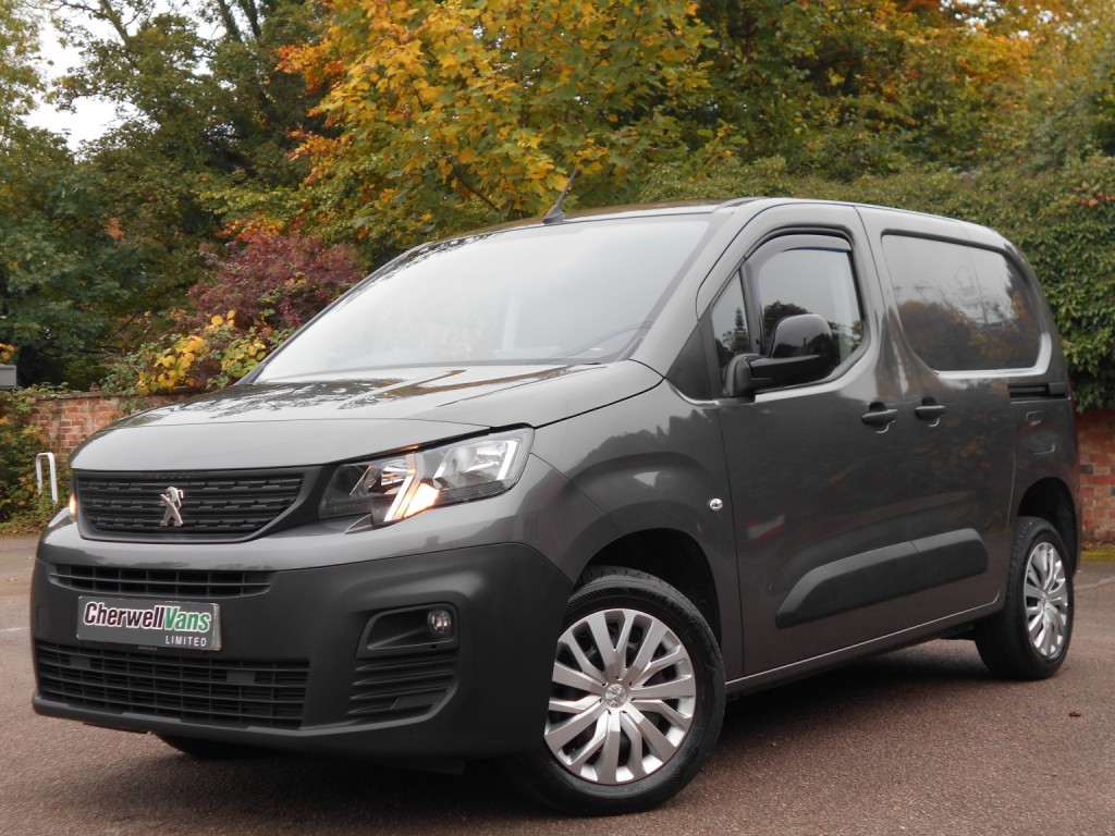 View PEUGEOT PARTNER 1.5 BlueHDi 1000 Professional Premium Euro 6 *NO VAT*