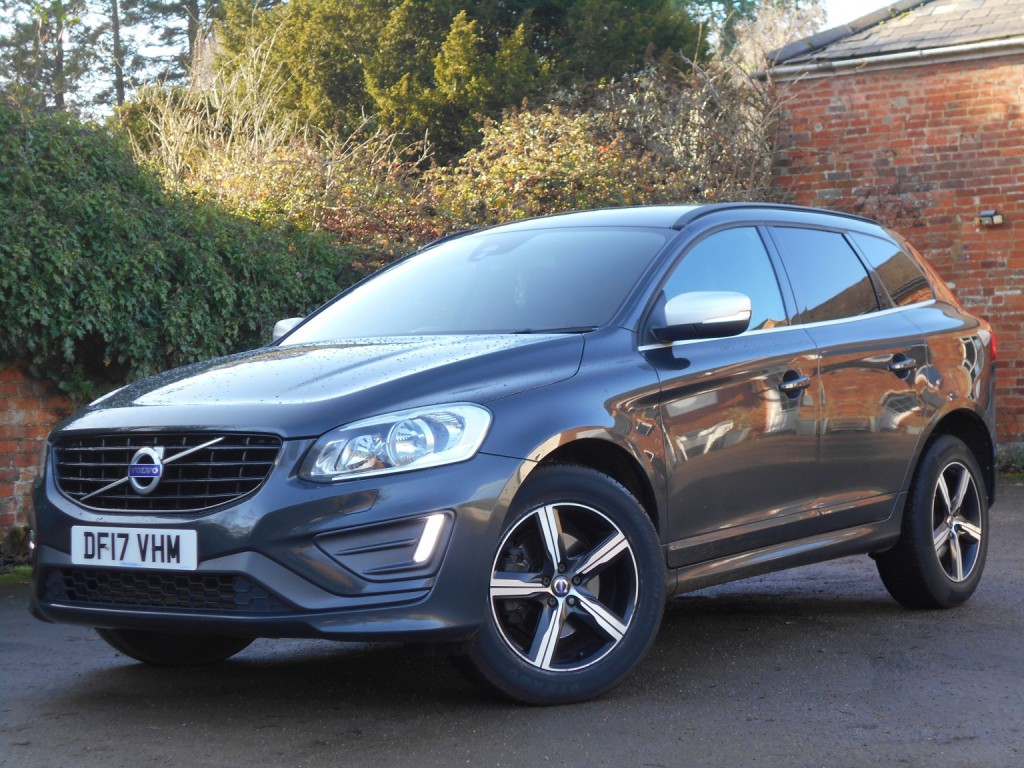 VOLVO XC60 2.0 R-Design Nav D4