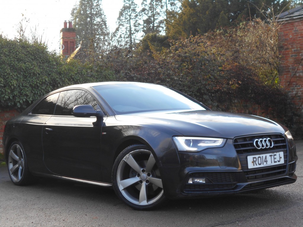 View AUDI A5 2.0 TDI Black Edition