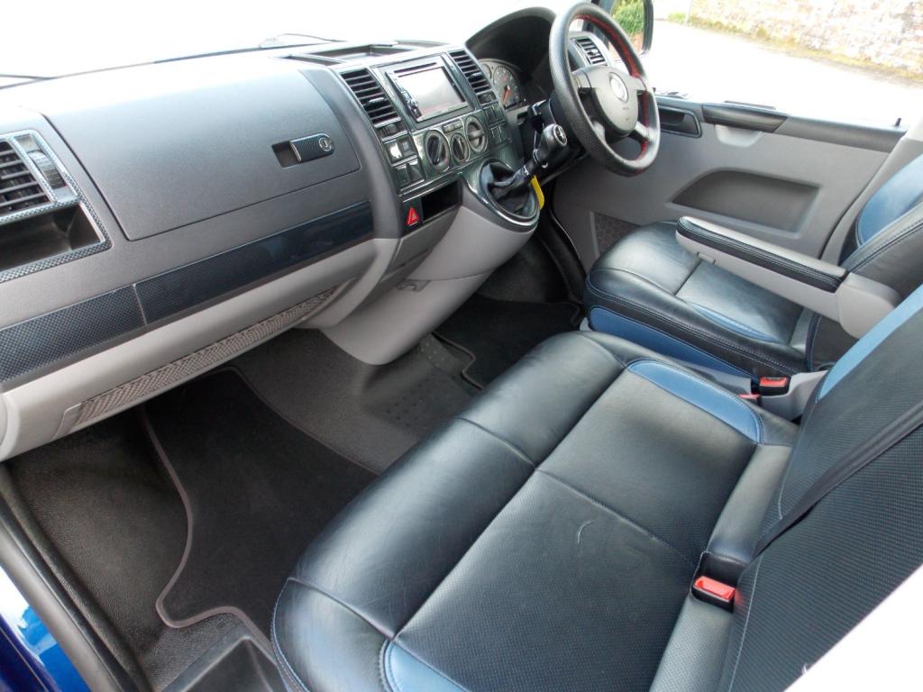 VOLKSWAGEN TRANSPORTER SPORTLINE