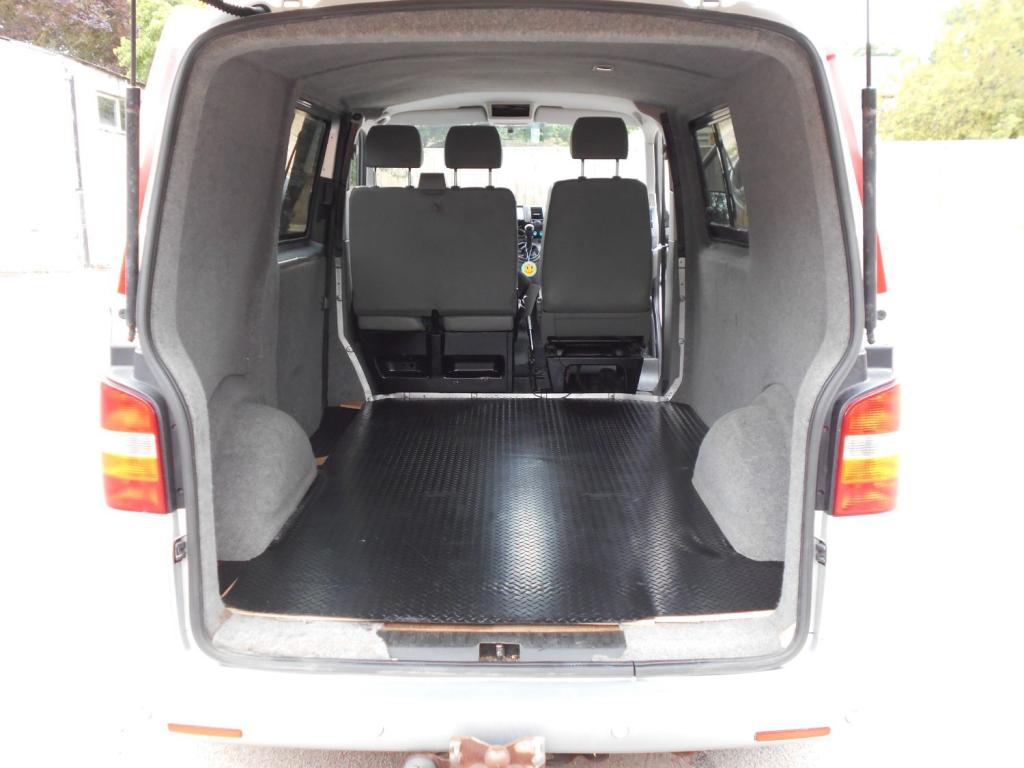 VOLKSWAGEN TRANSPORTER