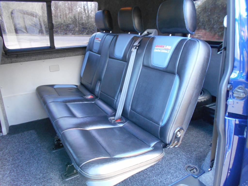 VOLKSWAGEN TRANSPORTER SPORTLINE