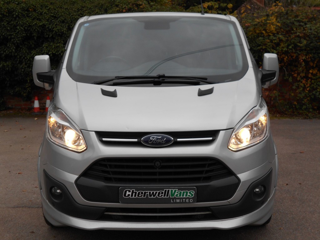 View FORD TRANSIT CUSTOM LIMITED 2.0 TDCi 130bhp 290 LWB CREW CAB 6 SEATS *NO VAT* EURO 6 - 70,000 MILES