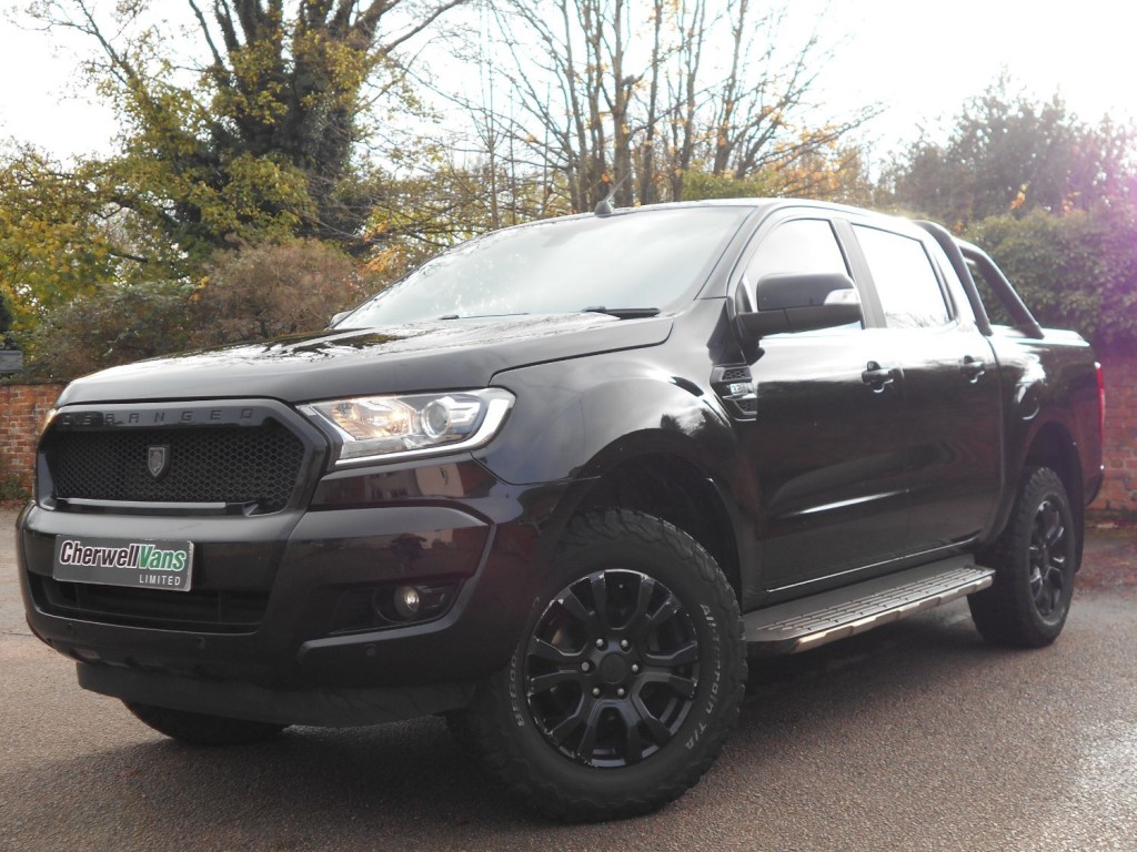 View FORD RANGER DERANGED LIMITED 3.2 TDCi AUTO DOUBLE CAB 4x4 PICK-UP **NO VAT** 102,000 MILES
