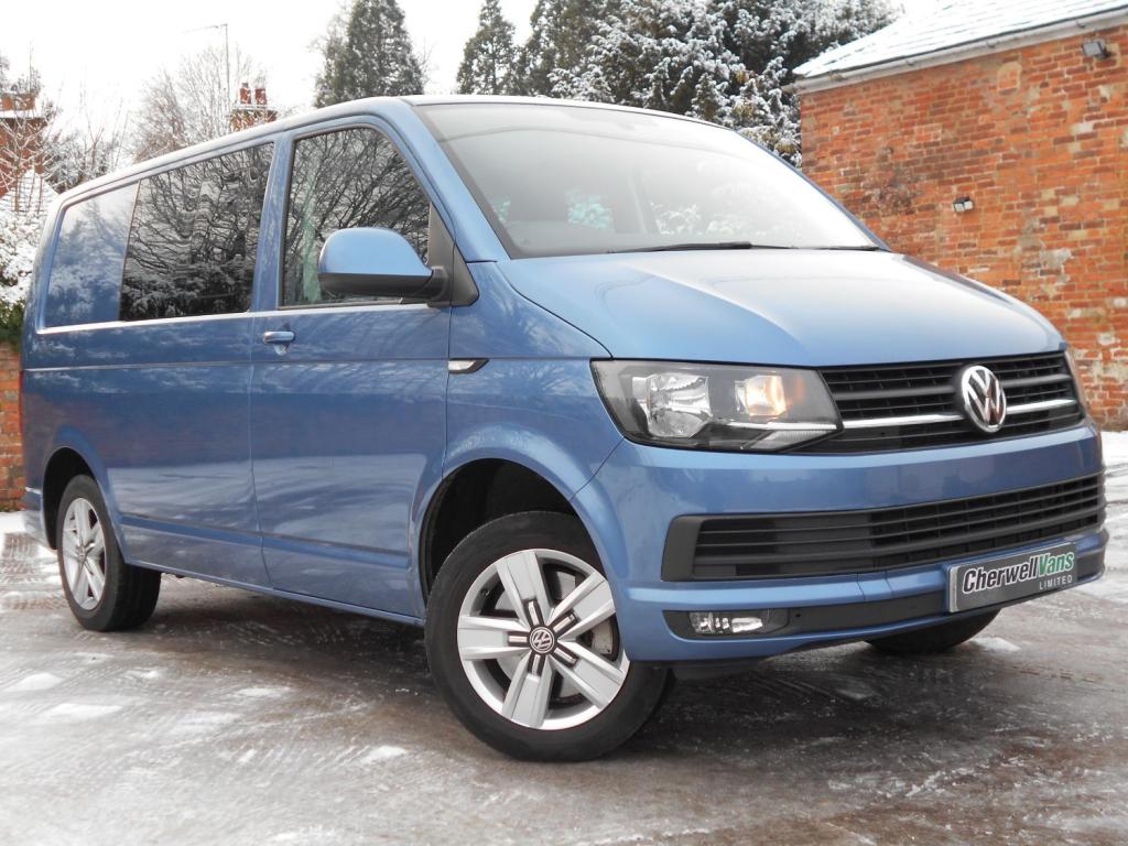 VOLKSWAGEN TRANSPORTER KOMBI